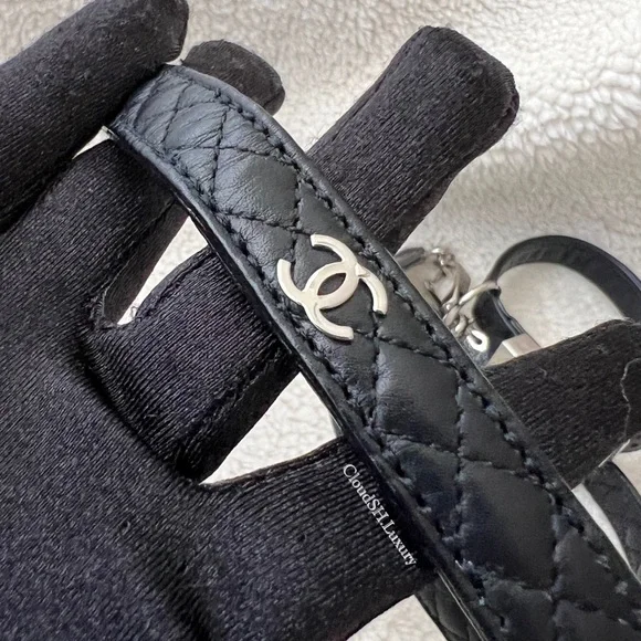 Auth Chanel Black Quilted CC Logo Dog Collar & Leash Set - Size Small - Picture 13 of 15